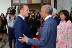 1dd51f1f-97af-41df-a4d0-261939e3b850