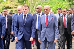 b3caa365-ac29-4b81-aab0-b551ee21a516